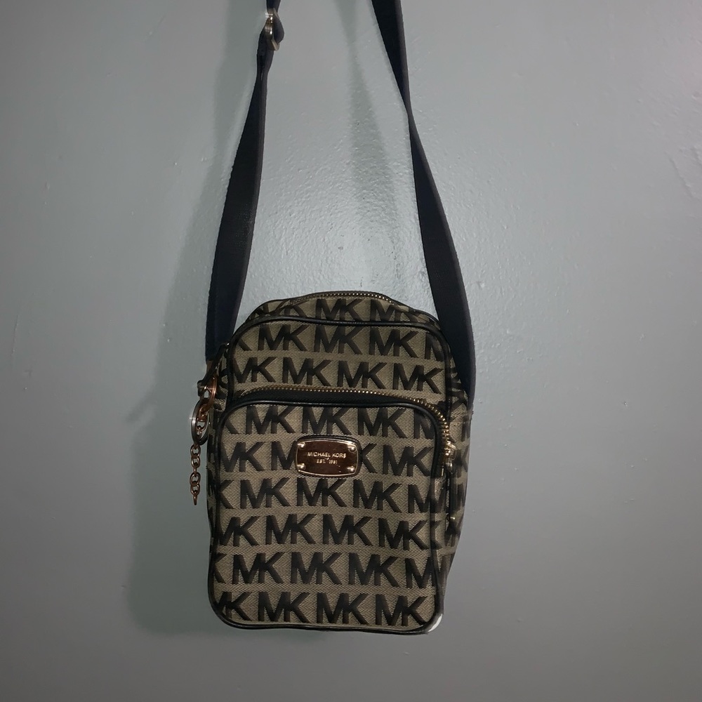 Michael Kors purse